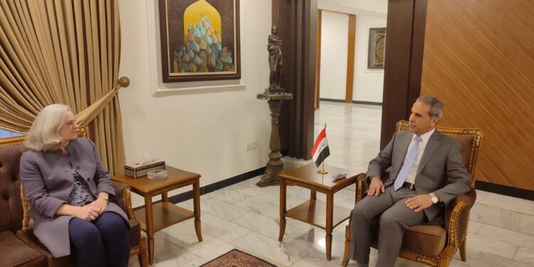 رئيس مجلس القضاء الاعلى يستقبل السفيرة الامريكية