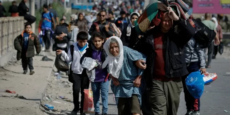 جدول زمني لعودة نازحي شمال غزة … ضغوط أميركية على إسرائيل لقبول “التهدئة”