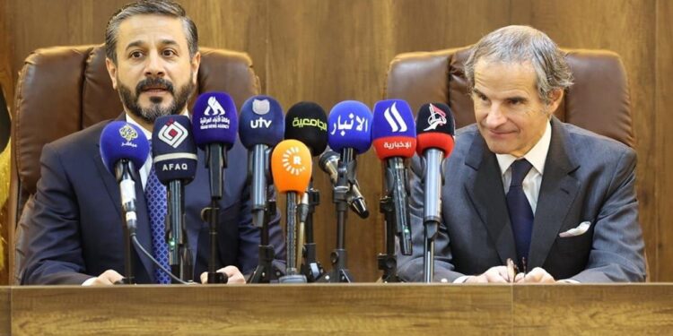 وزير التعليم العالي يؤكد حرص العراق على حقه بالاستخدام السلمي للطاقة “النووية”