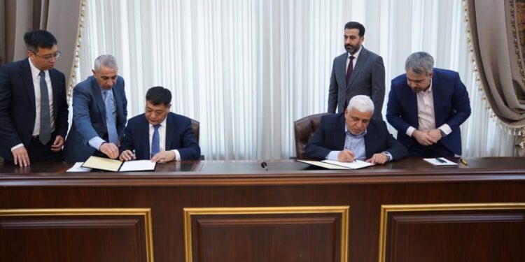 شركة المهندس توقع مذكرة تفاهم مع شركة المعدات الصينية CMEC