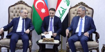 وزير النفط يلتقي وزير الاقتصاد في جمهورية اذربيجان