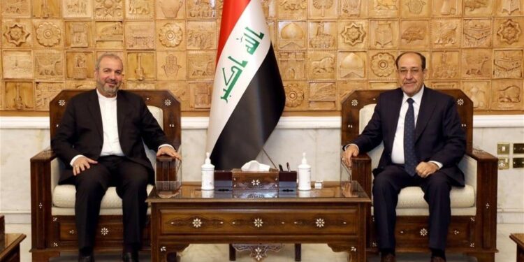 المالكي يلتقي السفير الايراني