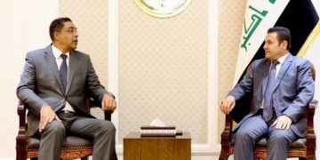 مستشار الامن القومي يلتقي السفير الكويتي