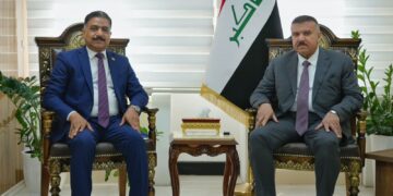 وزير الداخلية يلتقي رئيس هيئة التصنيع الحربي