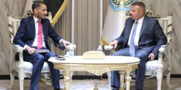 وزير الداخلية يلتقي محافظ النجف