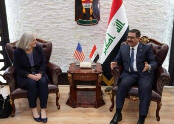 وزير التجارة يلتقي السفيرة الامريكية