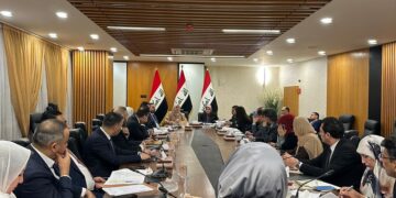 اجتماع نيابي مع وزيرة المالية
