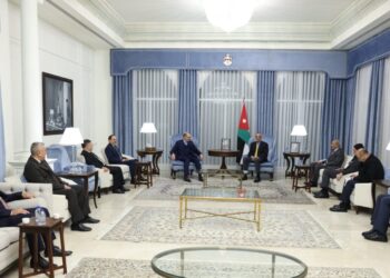 رئيس المحكمة الاتحادية يلتقي رئيس الوزراء الاردني