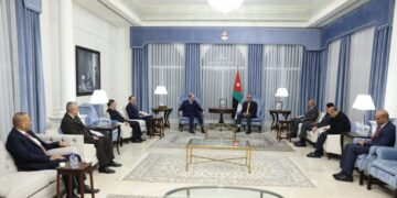 رئيس المحكمة الاتحادية يلتقي رئيس الوزراء الاردني