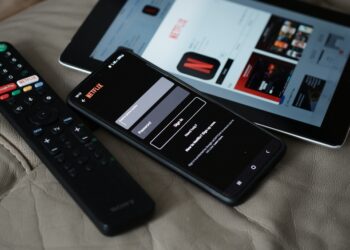 ثلاث طرق لاستخدام الهاتف كأداة تحكم عن بعد في أجهزة “Android TV”