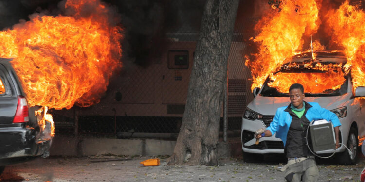 هايتي .. وسط فوضى عارمة عصابات تقترب من السيطرة