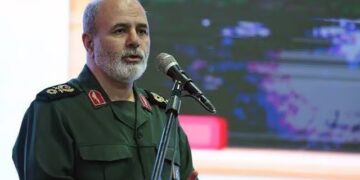 إيران تهدد دول المنطقة