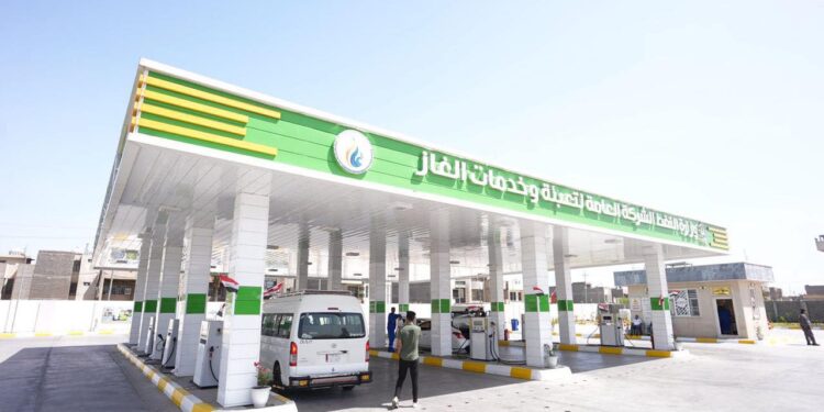 بغداد .. تدشين منفذ لتزويد الغاز للسيارات وإعادة العمل بنظام التقسيط لنصب المنظومة