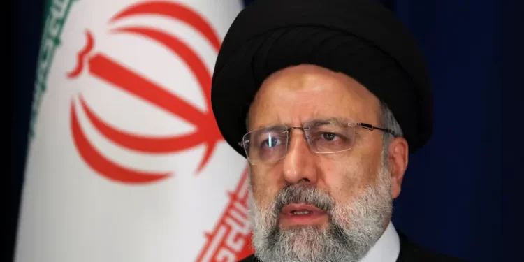 الرئيس الإيراني يأمل بالمزيد من دعم العلاقات بين (طهران وبغداد)