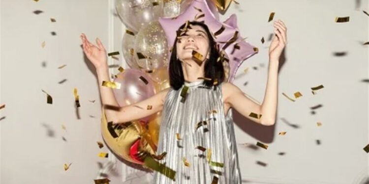 العالم ينتظر حدثًا مميزا اليوم والسر في الرقم 4 ,,, يأتي كل 100 عام