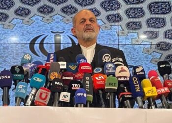الإنتربول يلاحق وزير الداخلية الإيراني