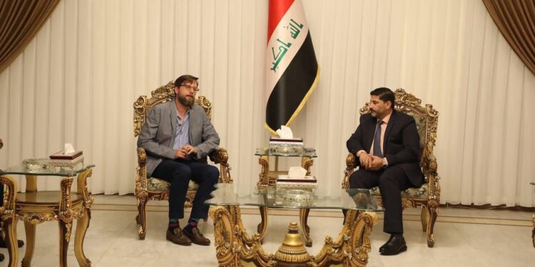 نائب الامين العام لحزب الدعوة تنظيم العراق يستقبل ممثل المفوضية السامية لشؤون اللاجئين