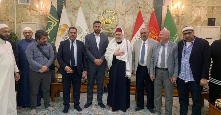 وفد من جامعة الازهر الشريف في رحاب الامام الحسين عليه السلام