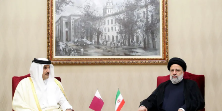 الرئيس الإيراني يحذر من أن أي تحرك ضد مصالح بلاده سيقابل برد قاس