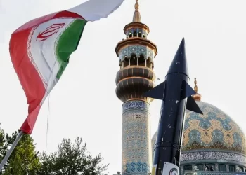 إيران تقلص وجودها العسكري في سوريا