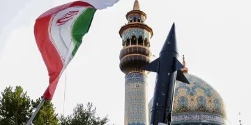 إيران تقلص وجودها العسكري في سوريا