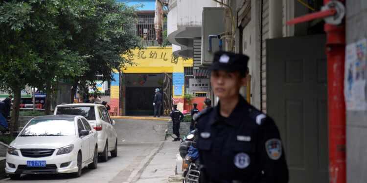 الصين .. 10 ضحايا بين قتيل وجريح بحادث طعن داخل مستشفى