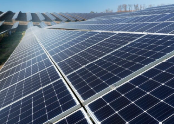 العراق يحقق مراحل متقدمة في بناء “أكبر محطة للطاقة الشمسية” في الشرق الأوسط