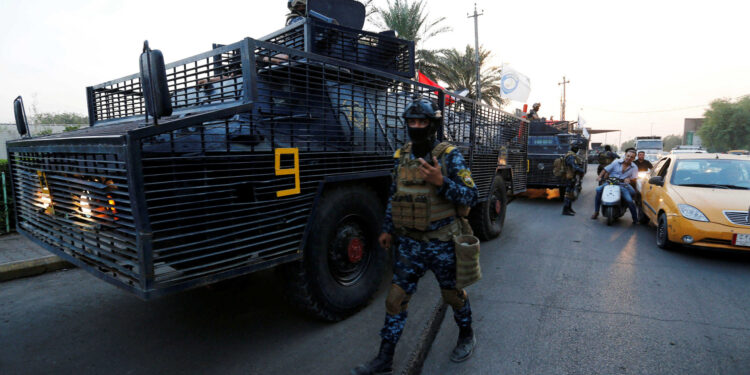 البصرة .. مقتل نجل قيادي في العصائب واصابة 5 آخرين بهجوم مسلح