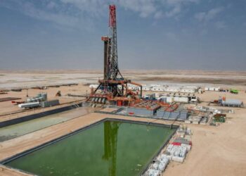 تدشــــين “اكبر جهاز” حفر بالعراق وتباشر العمل بـ”حقل اليمامة”