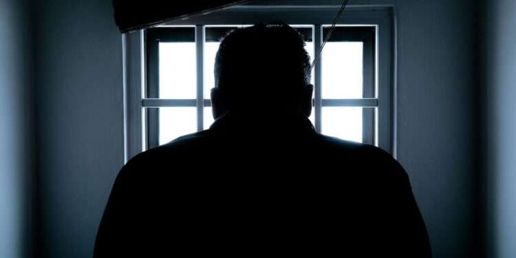 اميركا .. رجل “يفبرك” آلاف الصورة الجنسية مسيئة للأطفال بتقينة الذكاء الاصطناعي