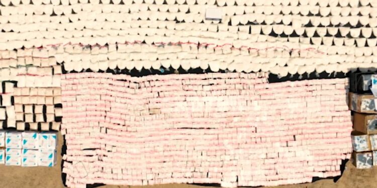 ضبط (مليوني ونصف المليون) حبة مخدرة في النجف والانبار وصدور 11 حكم إعدام بحق متاجرين