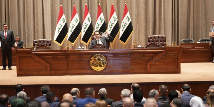 بعد فشله بانتخاب رئيسه… الكتل البرلمانية تناقش تأجيل الجلسة والاستعـــانة بالمحكمة الاتحادية