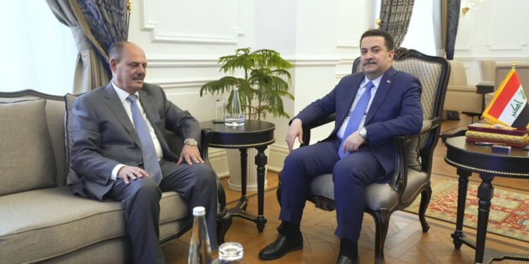 السوداني يستقبل نقيب الصحفيين العراقيين