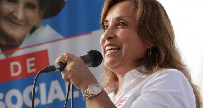 استجـــواب رئيسة البيرو بسبب “ساعة روليكس”