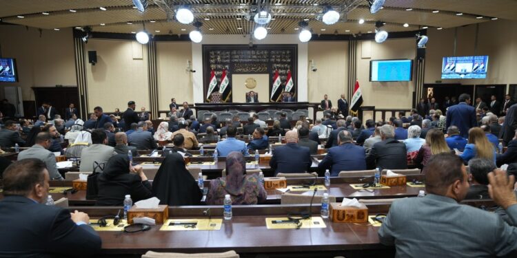 مجلس النواب يباشر بإجراءات انتخاب رئيس مجلس النواب