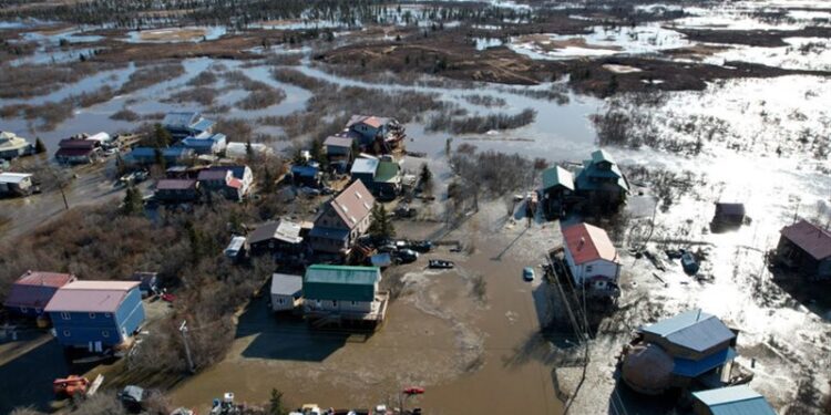 ذوبان جليد الأنهار في ألاسكا