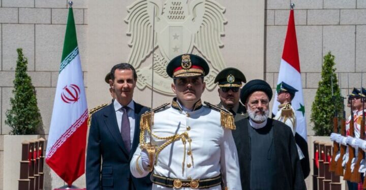 إيران تشتبه في تواطؤ بشار الأسد مع الغرب