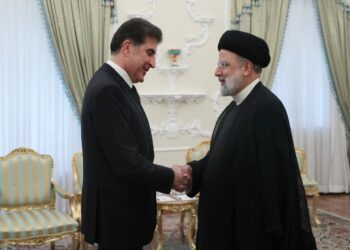 العراق يعلن دعم مباحثات نيجيرفان بارزاني في طهران