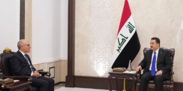 رئيس الحكومة العراقية يستقبل وزير الخارجية التونسي