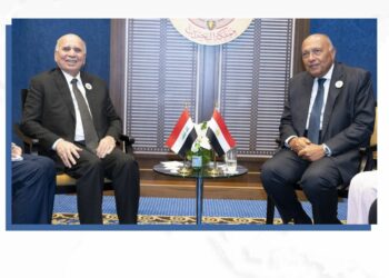 وزير الخارجية يلتقي نظيريه المصري والكويتي في المنامة