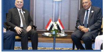 وزير الخارجية يلتقي نظيريه المصري والكويتي في المنامة