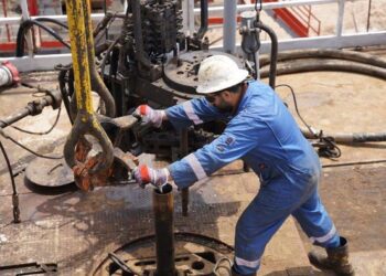 الاعلان عن استصلاح 3 ابار نفطية في حقلي الزبير وغرب القرنة