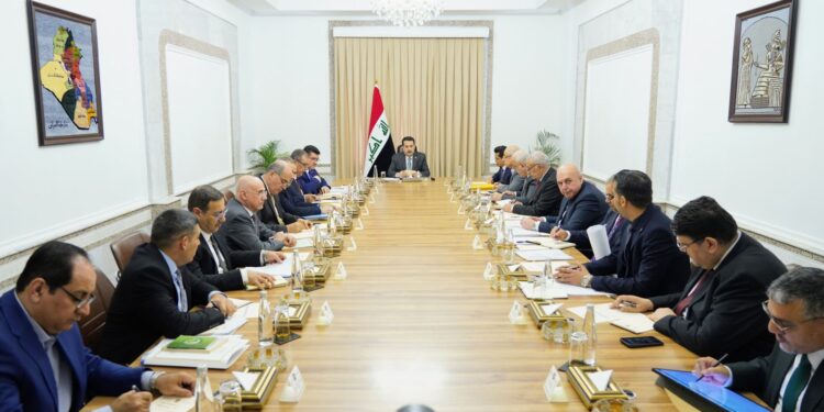 السوداني يرأس الاجتماع الدوري للّجنة العليا لمشروع طريق التنمية