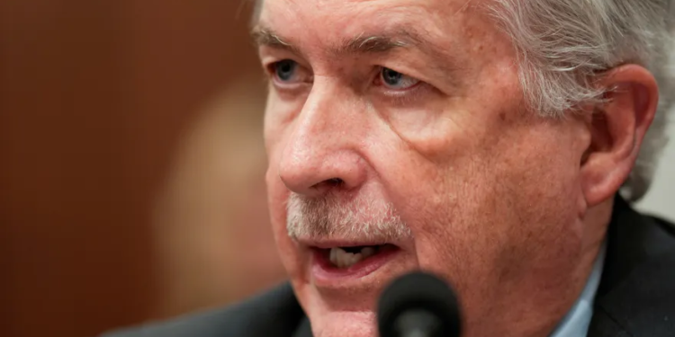 مفاوضو حماس ومدير المخابرات الأمريكية في القاهرة لبحث الهدنة في غزة