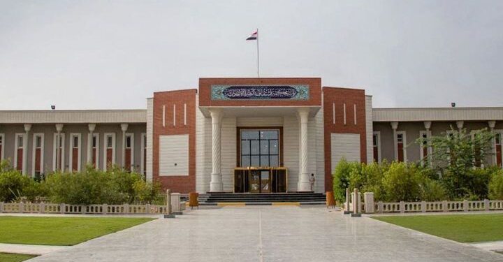 السجن 15 سنة بحق عميد كلية الحاسوب في جامعة البصرة