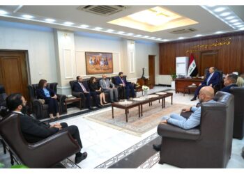 وزيرة الهجرة تلتقي رئيس المحكمة الاتحادية العليا