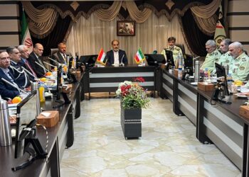 وزير الداخلية يبحث مع المسؤولين في كلية الشرطة الايرانية “تعزيــز التعاون في مجال تبادل الخبرات”