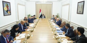 السوداني يرأس الاجتماع الثامن للّجنة العليا لمشروع طريق التنمية