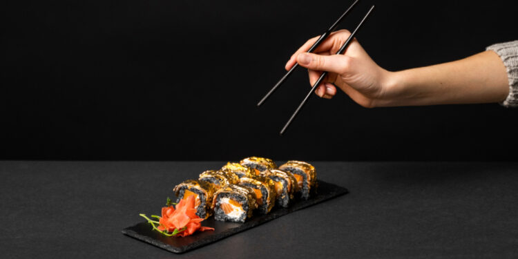 هل الذهب الصالح للأكل سام ؟