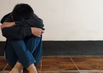 “متلازمة هيكيكوموري” عندما يرفض الشخص التواصل مع العالم الخارجي